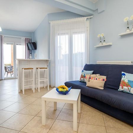 Angels View Luxury Family Apartments リメナリア エクステリア 写真