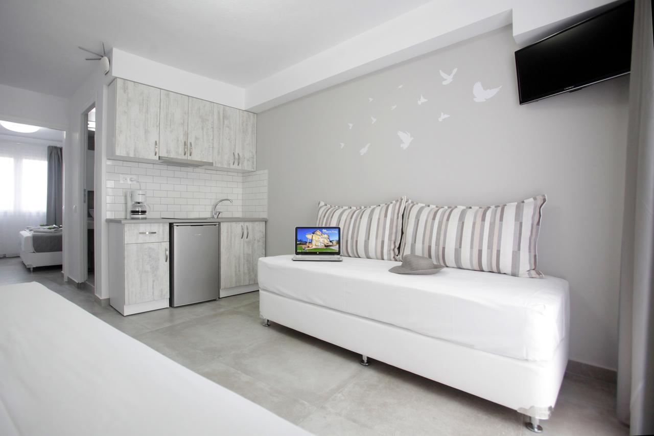 Angels View Luxury Family Apartments リメナリア エクステリア 写真